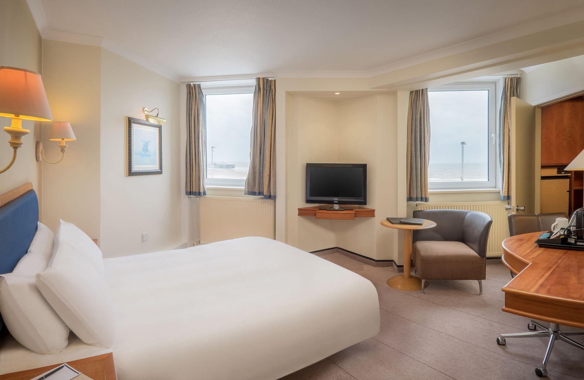 فندق غراند بلاكبول المظهر الخارجي الصورة A room at the hotel