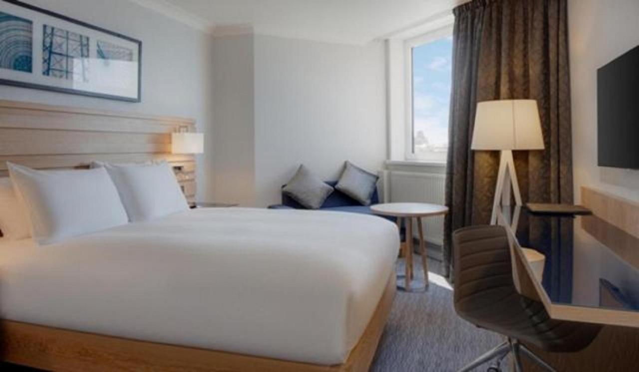 فندق غراند بلاكبول المظهر الخارجي الصورة A room at the hotel